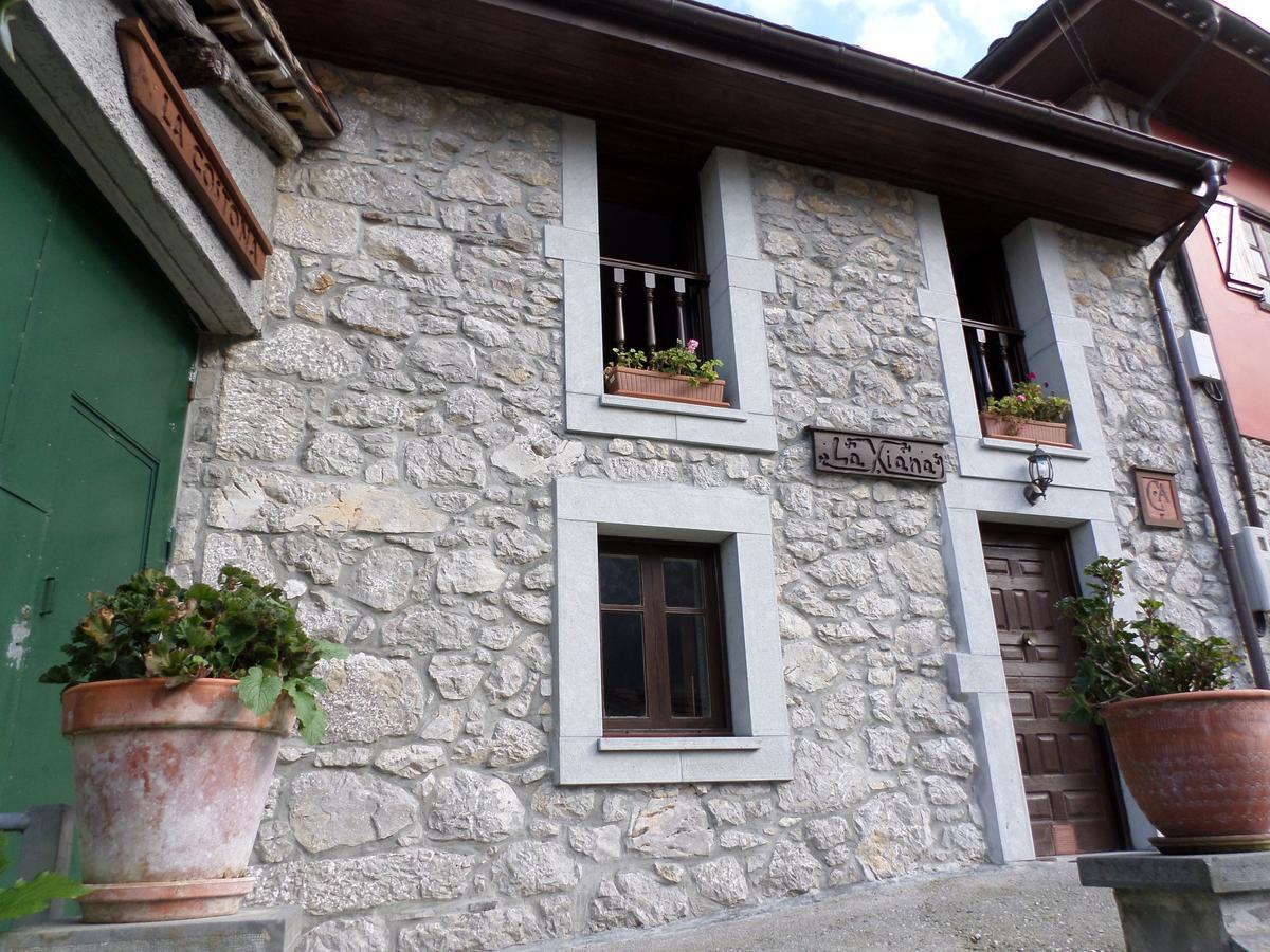 Hostal La Xiana Taranes Exterior foto